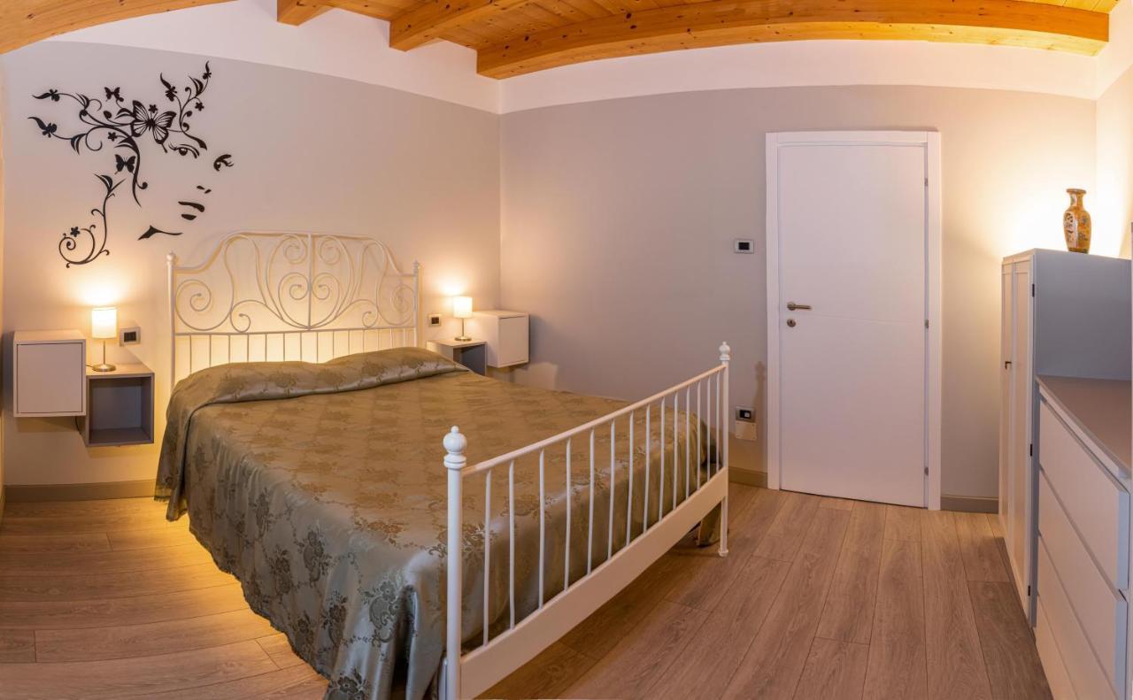 Appartamento Incantevole Con Parcheggio Privato Casteldidone Exterior foto