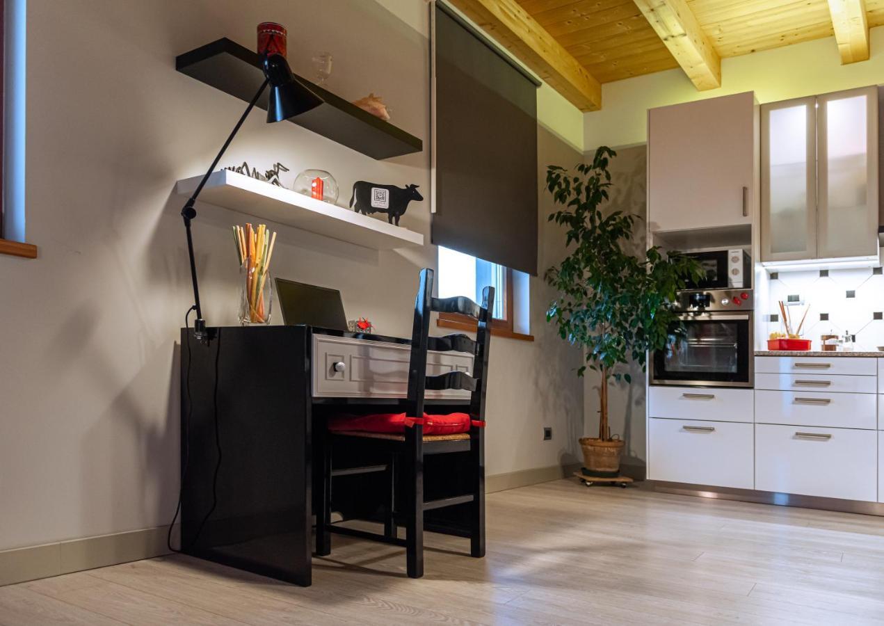Appartamento Incantevole Con Parcheggio Privato Casteldidone Exterior foto